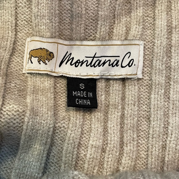 Cozy Cream Sweater - Picture 4 of 4